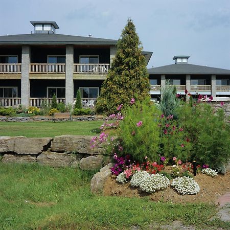 Highlands Four Season Resort Calabogie Екстер'єр фото